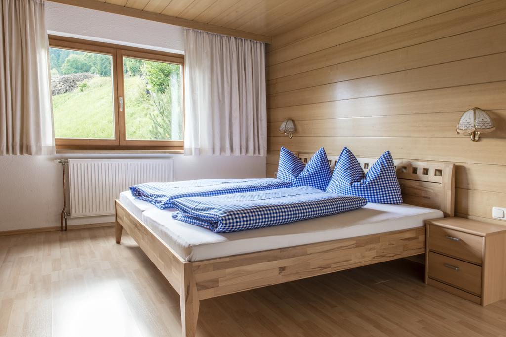 Ferienwohnung Haus Silberberg Bartholomäberg Exterior foto